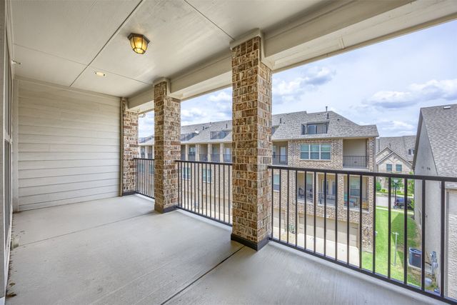 295 Scotia Street, Lewisville, TX 75056