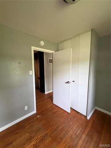 60 W Adams Drive, Cahokia, IL 62206