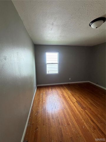 60 W Adams Drive, Cahokia, IL 62206