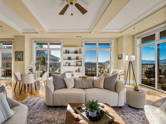 21 Battery Park Avenue 702, Asheville, NC 28801