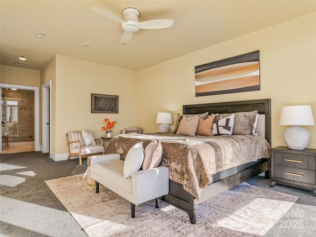 21 Battery Park Avenue 702, Asheville, NC 28801