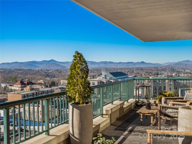 21 Battery Park Avenue 702, Asheville, NC 28801