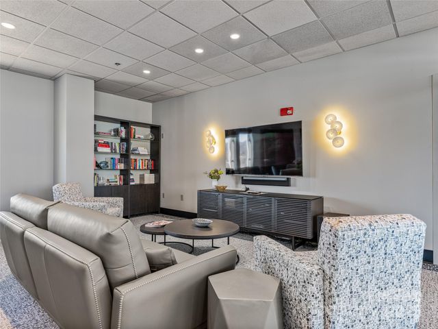 21 Battery Park Avenue 702, Asheville, NC 28801