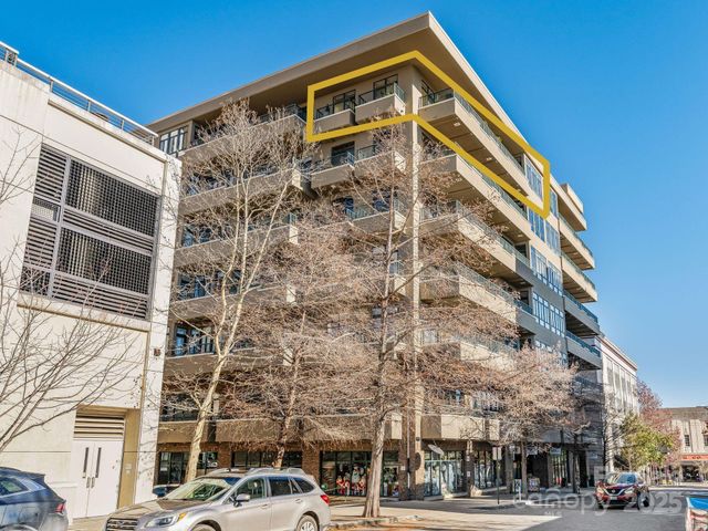 21 Battery Park Avenue 702, Asheville, NC 28801