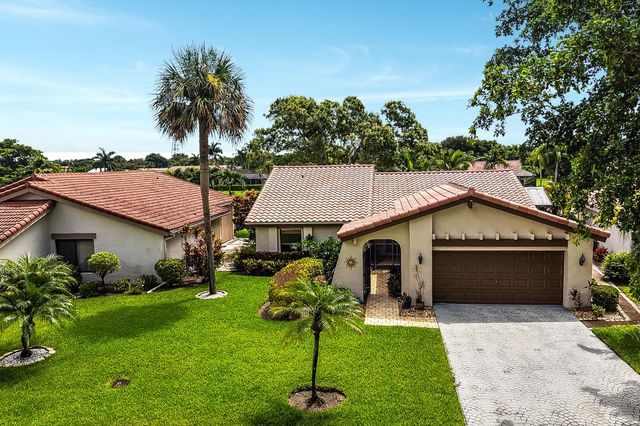 5569 Lakeview Mews Drive, Boynton Beach, FL 33437