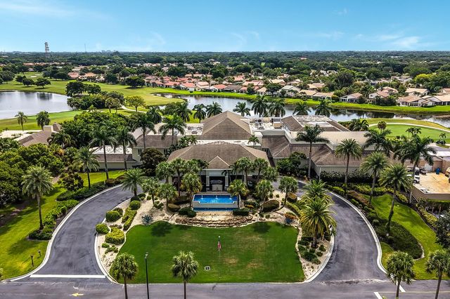 5569 Lakeview Mews Drive, Boynton Beach, FL 33437