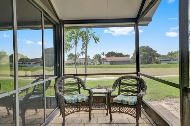 5569 Lakeview Mews Drive, Boynton Beach, FL 33437