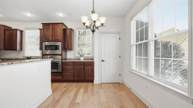 2749 Shadowrock Court, Hampton, PA 15044