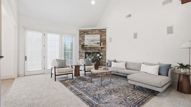 2749 Shadowrock Court, Hampton, PA 15044