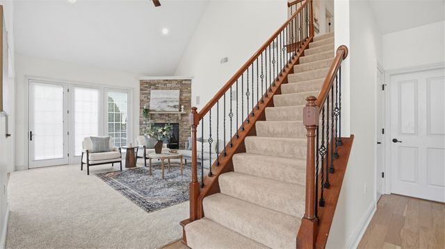 2749 Shadowrock Court, Hampton, PA 15044