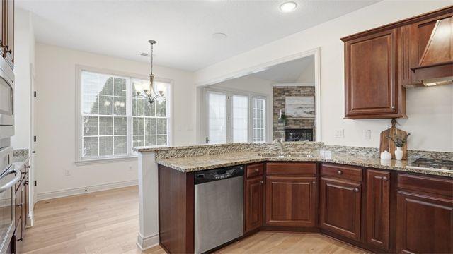 2749 Shadowrock Court, Hampton, PA 15044