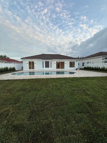 3244 SW 53rd Court, Hollywood, FL 33312