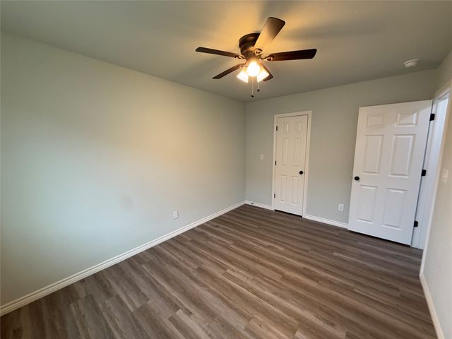 303 Ussery Street, Bowie, TX 76230