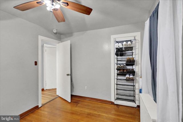 4011 KUTZTOWN RD, Temple, PA 19560