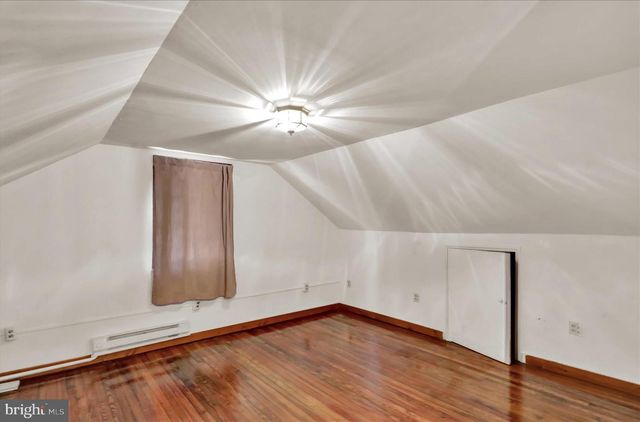 4011 KUTZTOWN RD, Temple, PA 19560