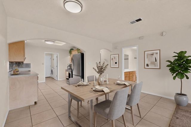 4909 Sereno Drive NE, Albuquerque, NM 87111