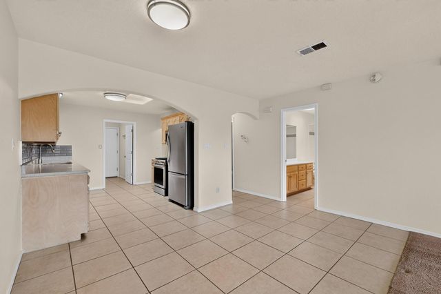 4909 Sereno Drive NE, Albuquerque, NM 87111