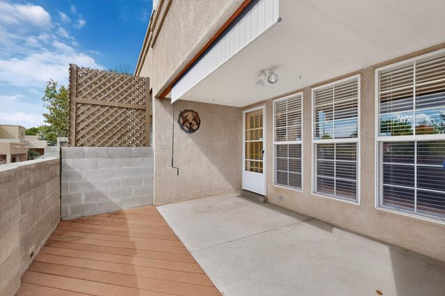 4909 Sereno Drive NE, Albuquerque, NM 87111