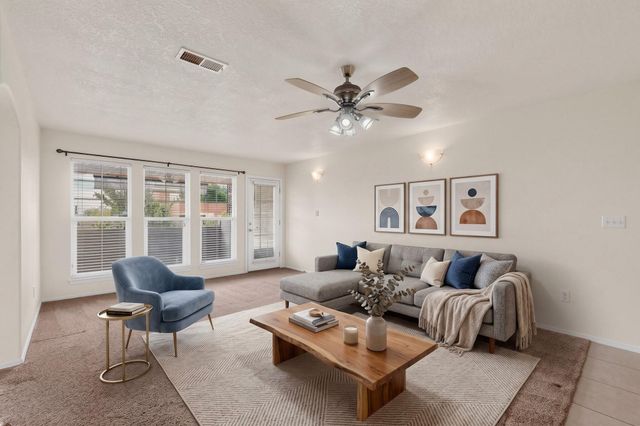 4909 Sereno Drive NE, Albuquerque, NM 87111