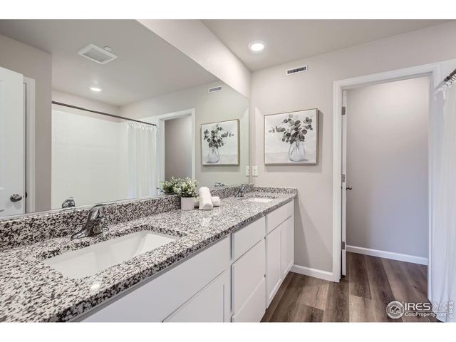 181 Robin Rd, Johnstown, CO 80534