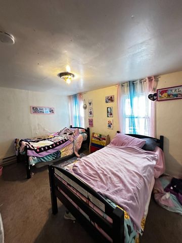 7 S GOVERNORS AVE, Dover, DE 19904