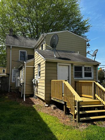 7 S GOVERNORS AVE, Dover, DE 19904
