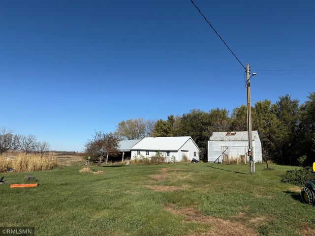 31925 Paul Avenue, Bigelow Twp, MN 56187