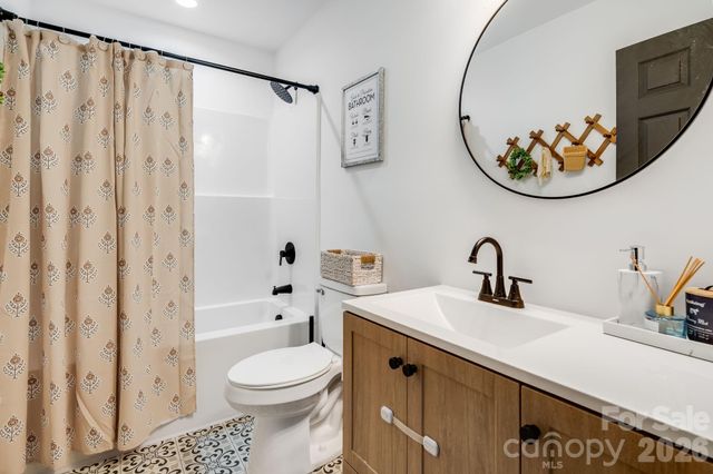 295 Penland Street, Clyde, NC 28721