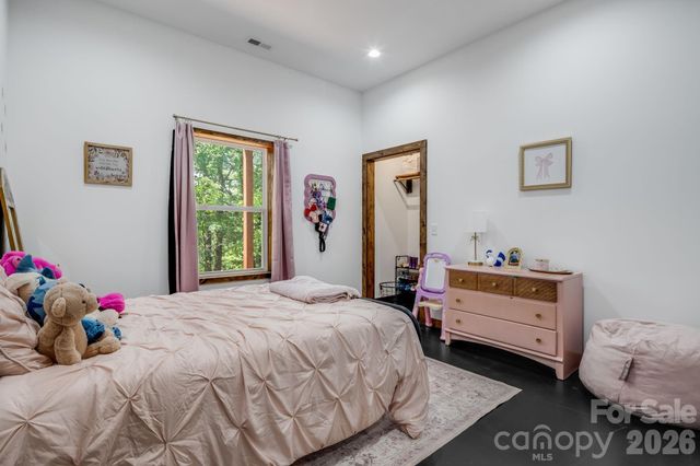 295 Penland Street, Clyde, NC 28721