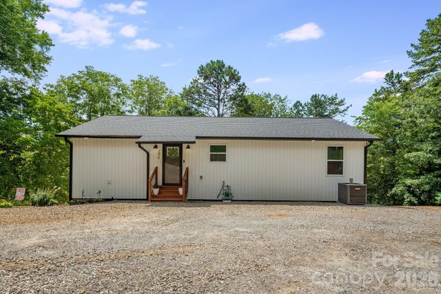295 Penland Street, Clyde, NC 28721