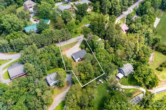 295 Penland Street, Clyde, NC 28721