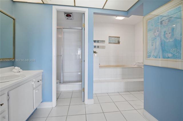 200 Diplomat Parkway 830, Hallandale Beach, FL 33009