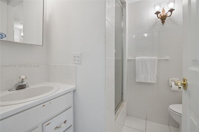 200 Diplomat Parkway 830, Hallandale Beach, FL 33009