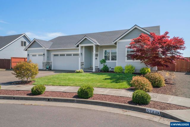 2632 Tuscan Lp NE, Albany, OR 97321