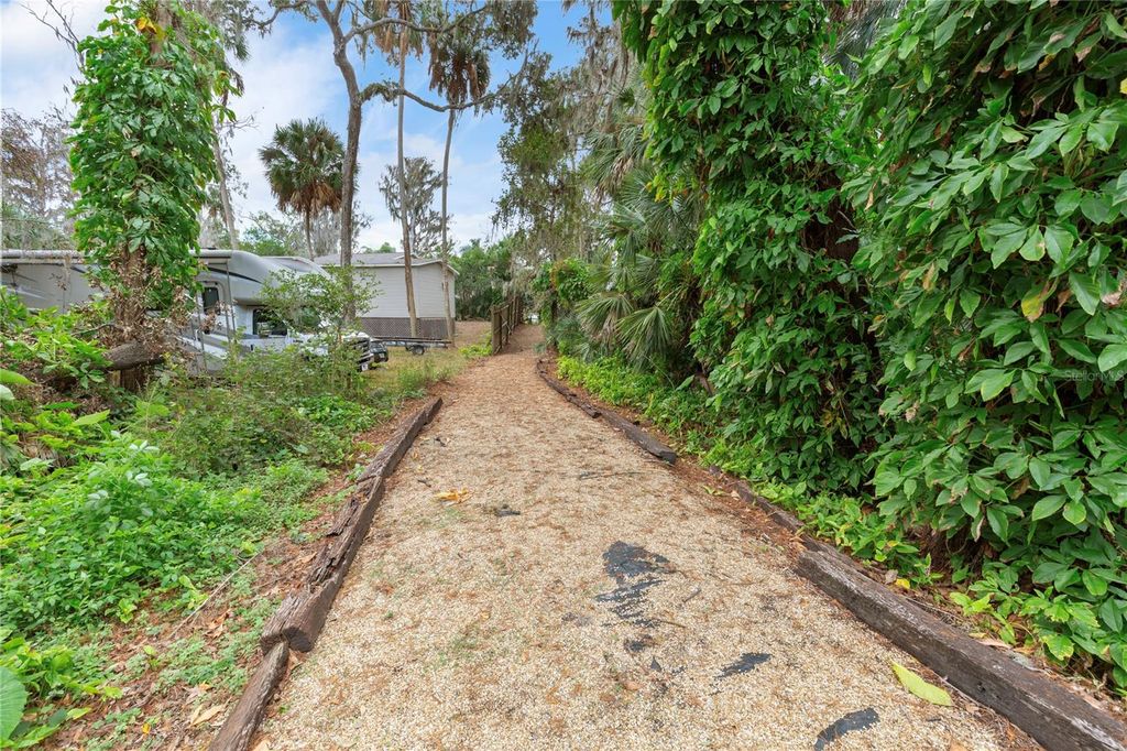 Image 22 of property listing at 4162 ALAFIA BOULEVARD, Brandon, FL 33511