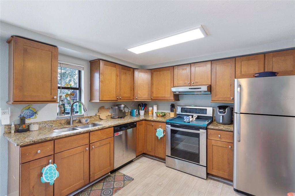 Image 9 of property listing at 4162 ALAFIA BOULEVARD, Brandon, FL 33511