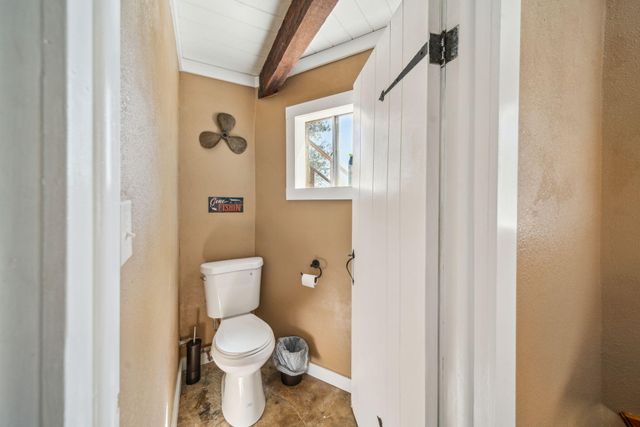 24280 S 610 Drive, Grove, OK 74344