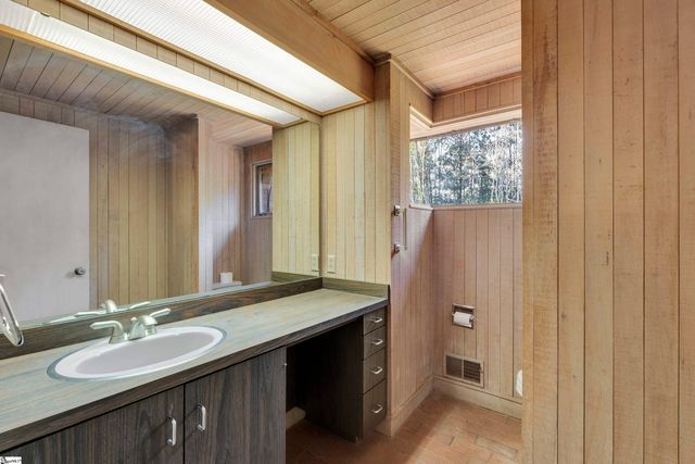 103 Firethorn Lane, Spartanburg, SC 29307