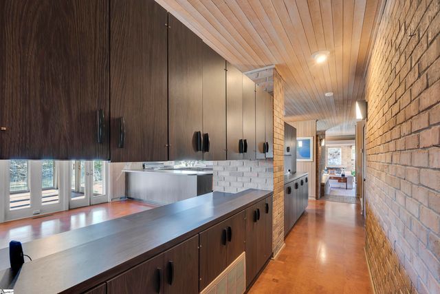 103 Firethorn Lane, Spartanburg, SC 29307