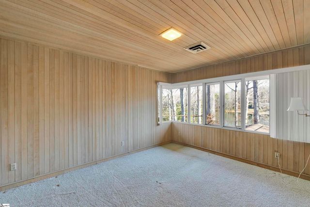 103 Firethorn Lane, Spartanburg, SC 29307