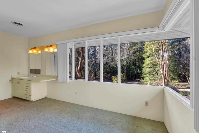 103 Firethorn Lane, Spartanburg, SC 29307