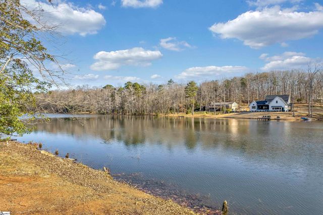 103 Firethorn Lane, Spartanburg, SC 29307