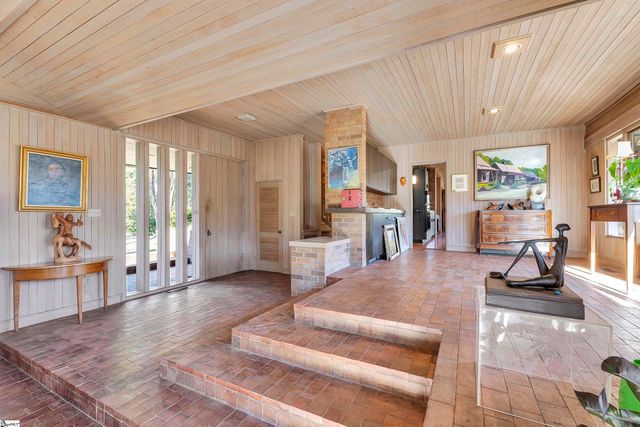 103 Firethorn Lane, Spartanburg, SC 29307