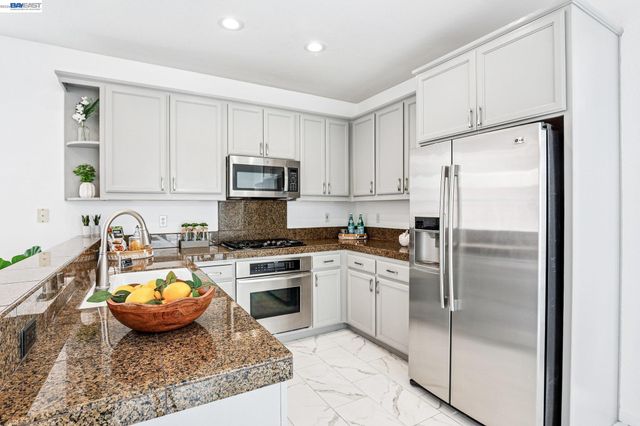 5919 Topsfield Cir, Dublin, CA 94568