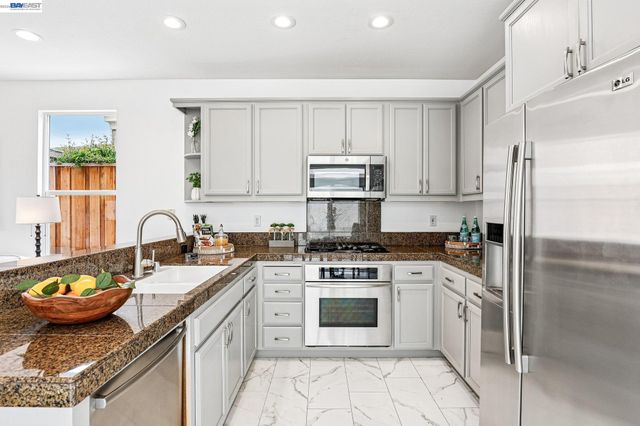 5919 Topsfield Cir, Dublin, CA 94568