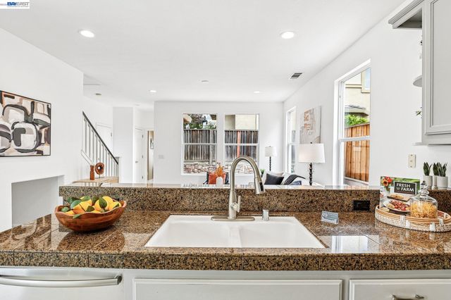 5919 Topsfield Cir, Dublin, CA 94568