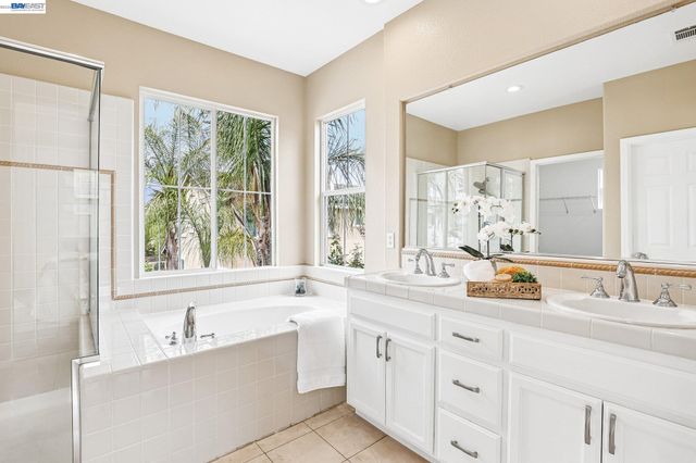 5919 Topsfield Cir, Dublin, CA 94568