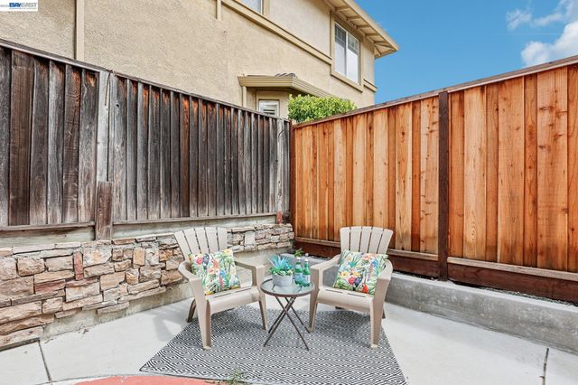 5919 Topsfield Cir, Dublin, CA 94568
