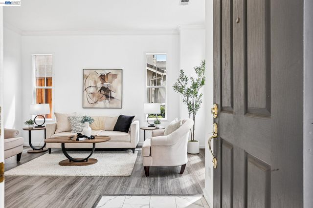 5919 Topsfield Cir, Dublin, CA 94568