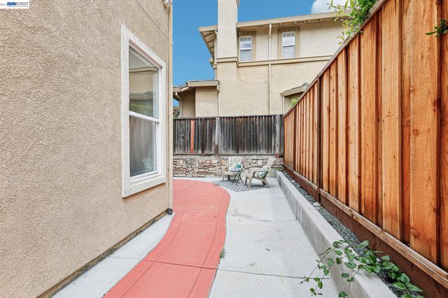 5919 Topsfield Cir, Dublin, CA 94568